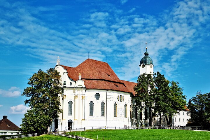 From Füssen: Neuschwanstein, Linderhof, and More Private Tour
