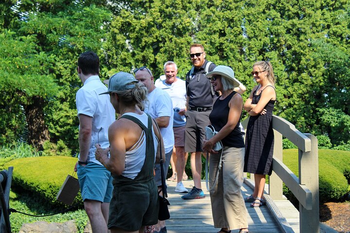 Kelowna: #1 Rated Walking Food Tour with 7 Tastings and 4 Drinks