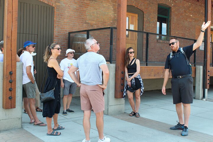 Kelowna: #1 Rated Walking Food Tour with 7 Tastings and 4 Drinks