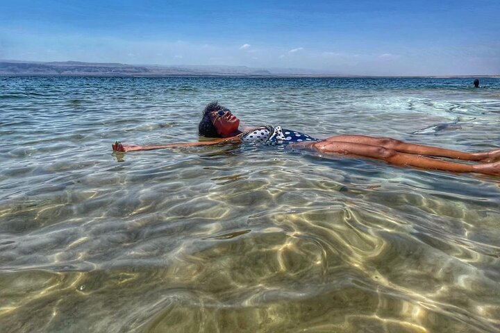 Reliable & Comfort Door-to-Door Private Transfer Petra ⇆ Dead Sea