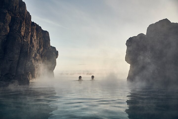 Sky Lagoon Ticket with 7-Step Ritual and Transfers from Reykjavik