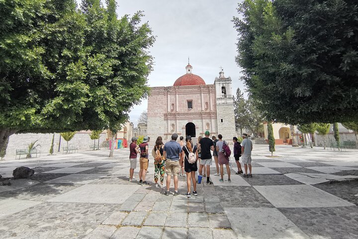 Hierve el Agua Guided Full Day Tour in Oaxaca