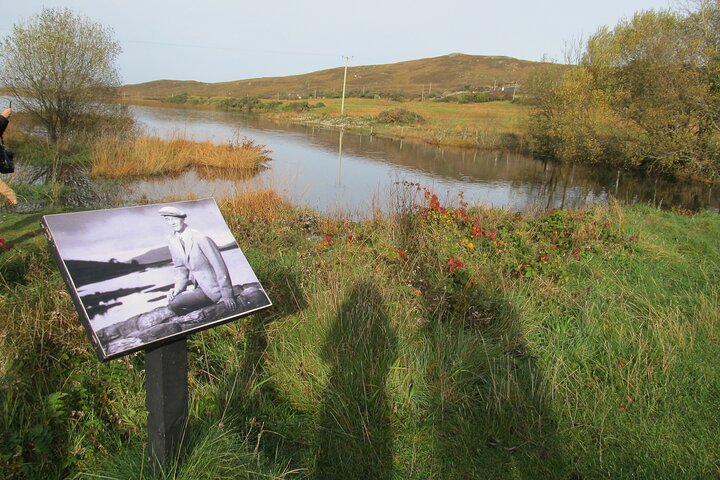 Connemara Day Trip Including Leenane Village and Kylemore Abbey from Galway