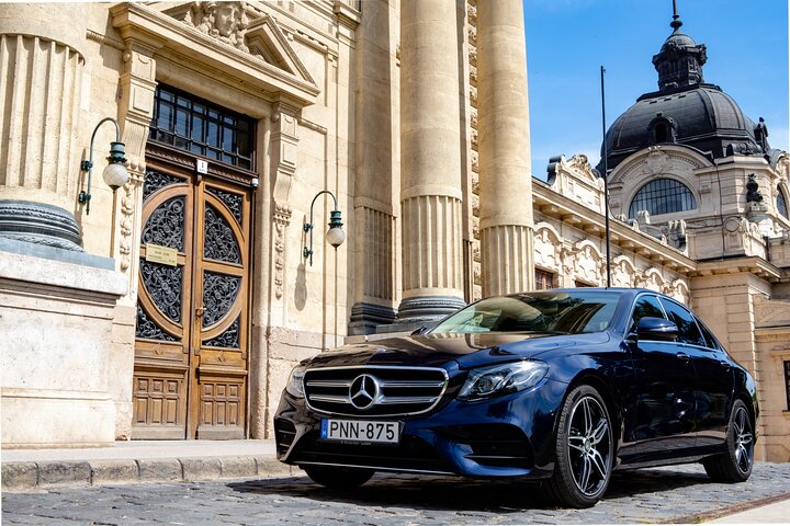 Pécs - Budapest Transfer