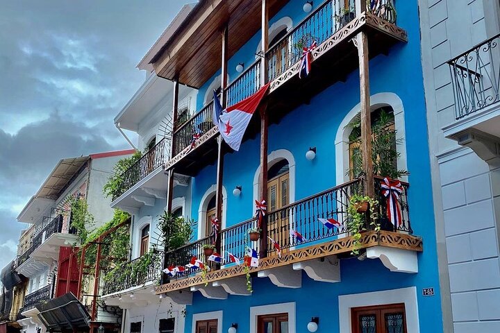 Legends of Casco Viejo Tour: Hidden Gems with Panama Vibes Tours