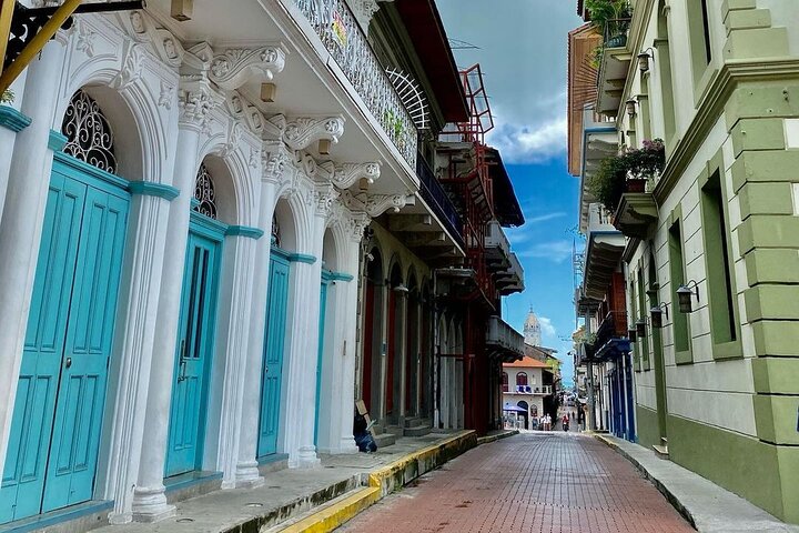 Legends of Casco Viejo Tour: Hidden Gems with Panama Vibes Tours