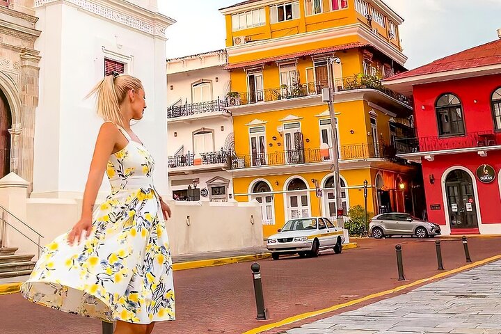 Legends of Casco Viejo Tour: Hidden Gems with Panama Vibes Tours