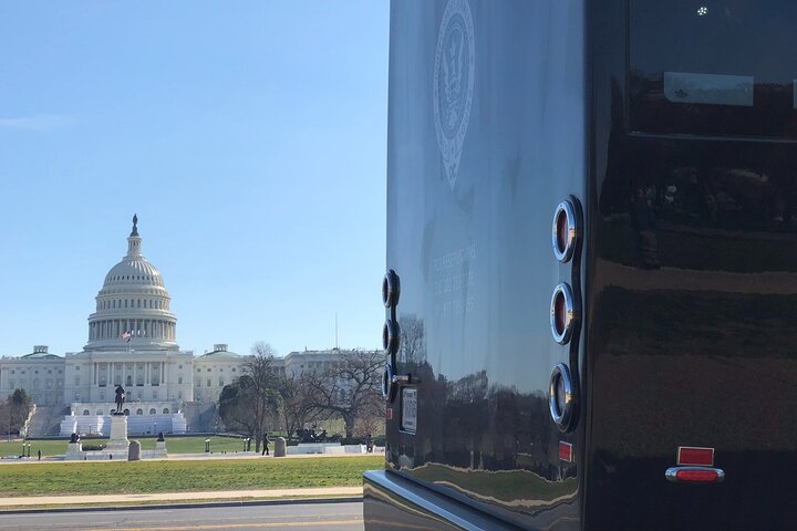 Washington DC in One Day: Guided Sightseeing Tour + boat cruise