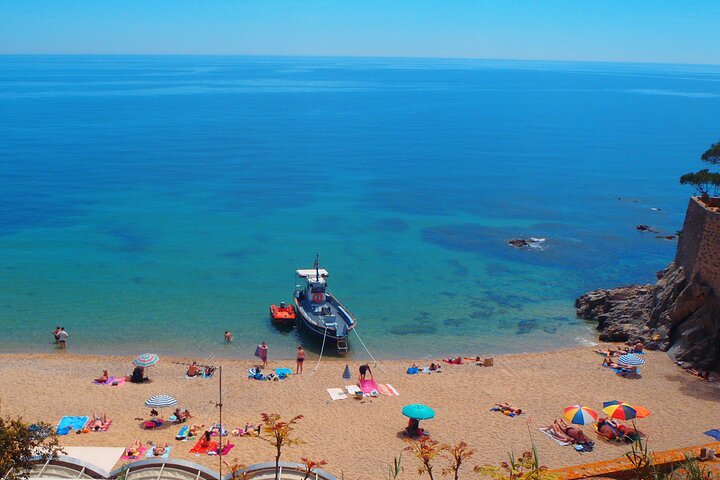 Small-Group Scuba Diving Adventure in Costa Brava