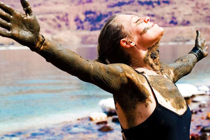 Reliable & Comfort Door-to-Door Private Transfer Petra ⇆ Dead Sea