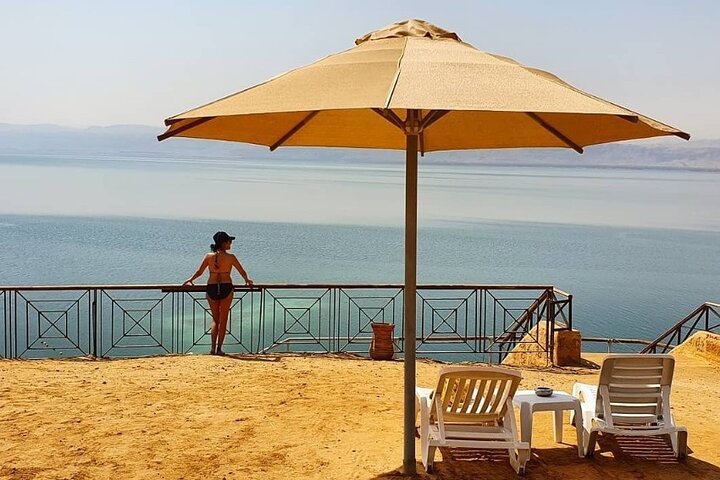 Reliable & Comfort Door-to-Door Private Transfer Petra ⇆ Dead Sea