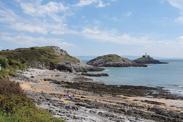 The Valleys tour or Swansea Bay tour. Please choose correctly.