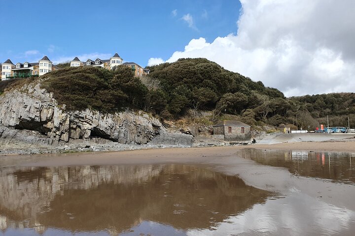 The Valleys tour or Swansea Bay tour. Please choose correctly.