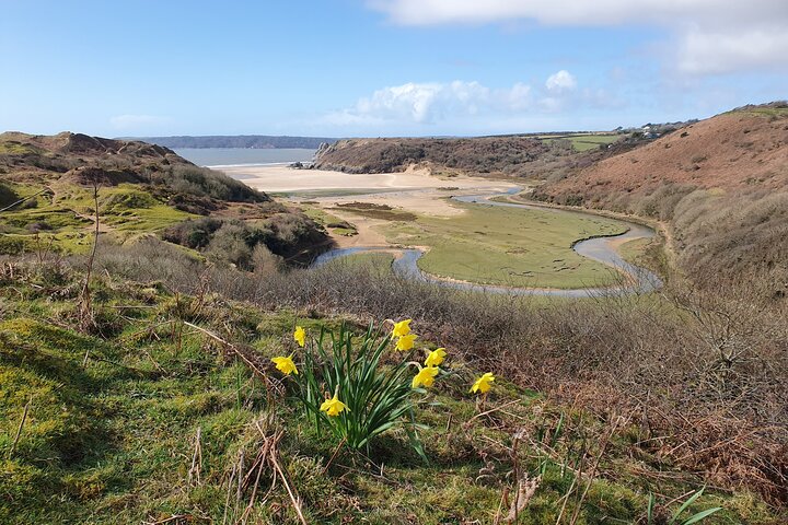 The Valleys tour or Swansea Bay tour. Please choose correctly.