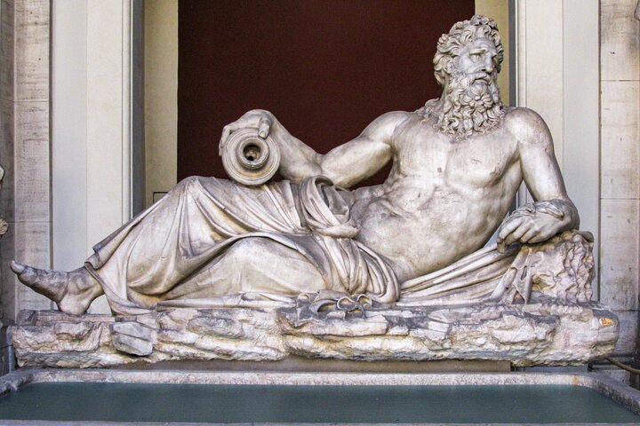 Vatican Museum Sistine Chapel & St Peter Early Entry Private Tour