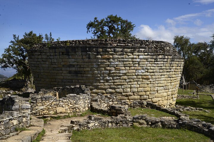 4-Day Private Trip Kuelap and Gocta: History and Nature