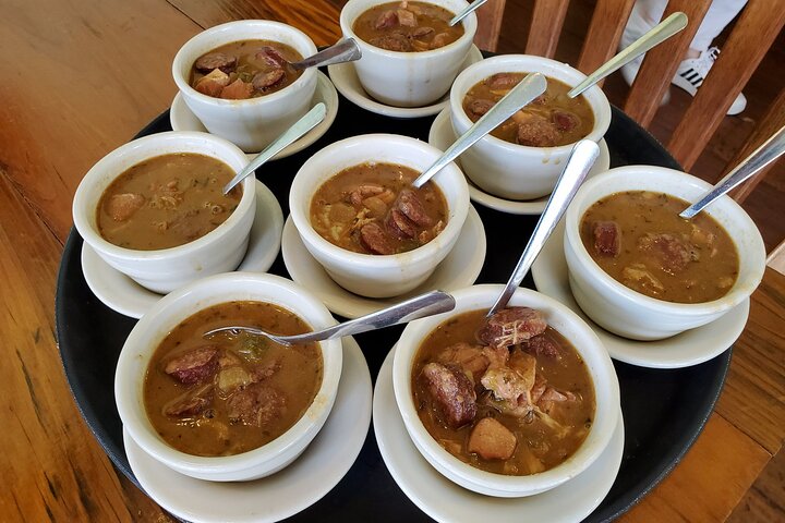 Cajun Food Tour by Bus in Lafayette