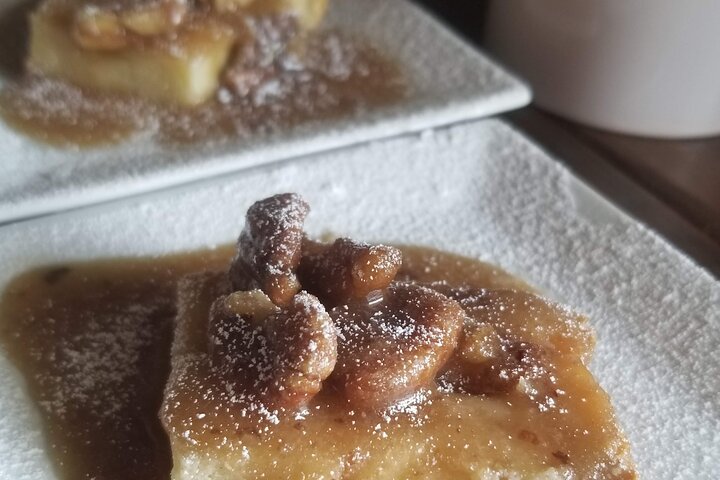 Cajun Food Tour by Bus in Lafayette