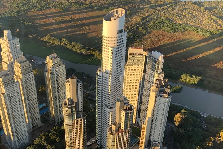 Private Helicopter Flight over the City of Buenos Aires