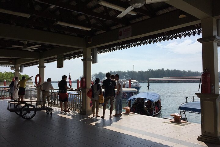 Kuala Besut Jetty (Perhentian Island) to KL City One-way Transfer