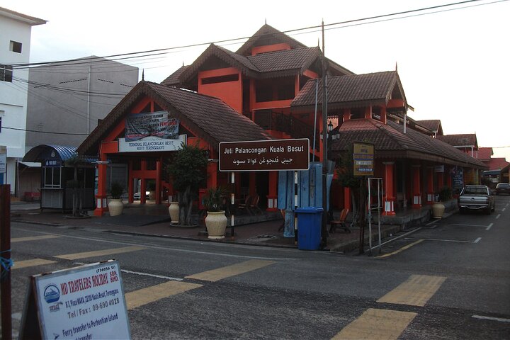 Kuala Besut Jetty (Perhentian Island) to Kuala Lumpur City Hotels One-way