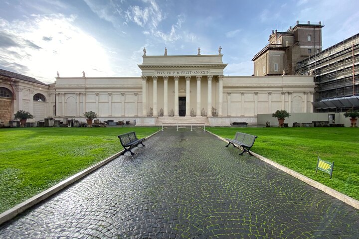 Vatican Museums & Sistine Chapel Guided Tour