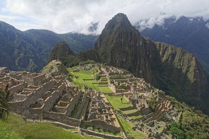 Full-Day Machu Picchu Tour from Cusco by Train