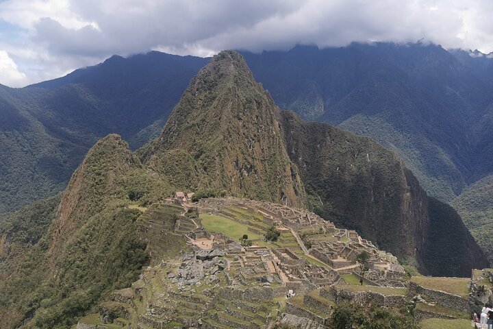Full-Day Machu Picchu Tour from Cusco by Train