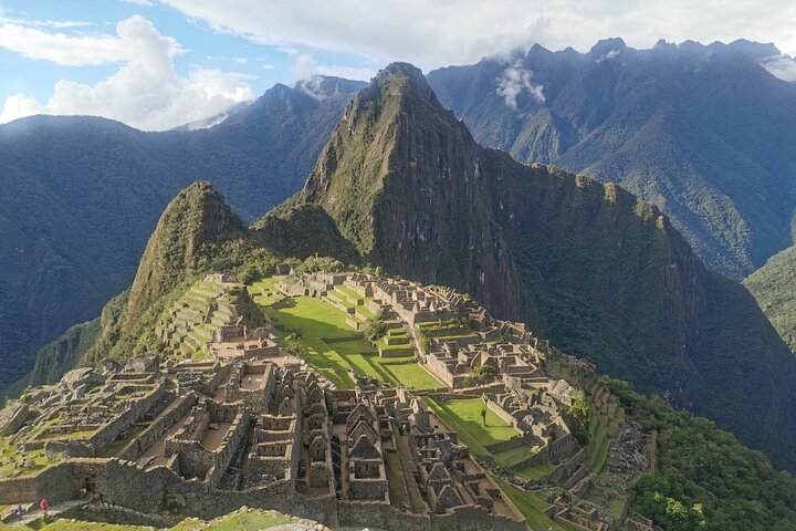 Full-Day Machu Picchu Tour from Cusco by Train
