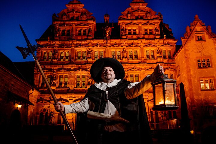 Tour through Heidelberg in the footsteps of the night watchmen