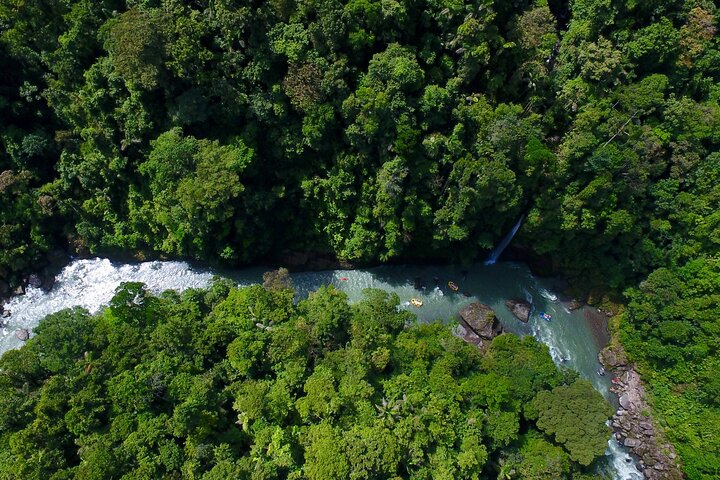 2-Day Tour of the Pacuare River in Costa Rica.