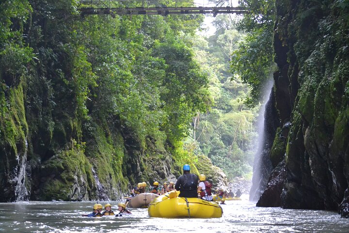 3 Day Tour of the Pacuare River in Costa Rica.