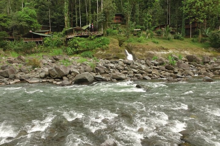 3 Day Tour of the Pacuare River in Costa Rica.