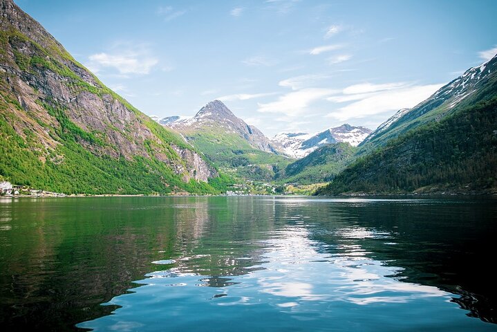 Guided Boat Tour in Geiranger