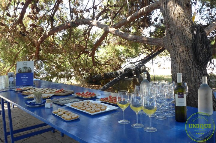 An Unforgettable Day With Fish, Wine and Olive Oil Tasting