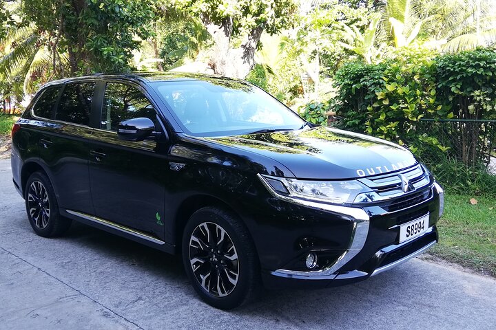 Private Transfer to PRASLIN Airport