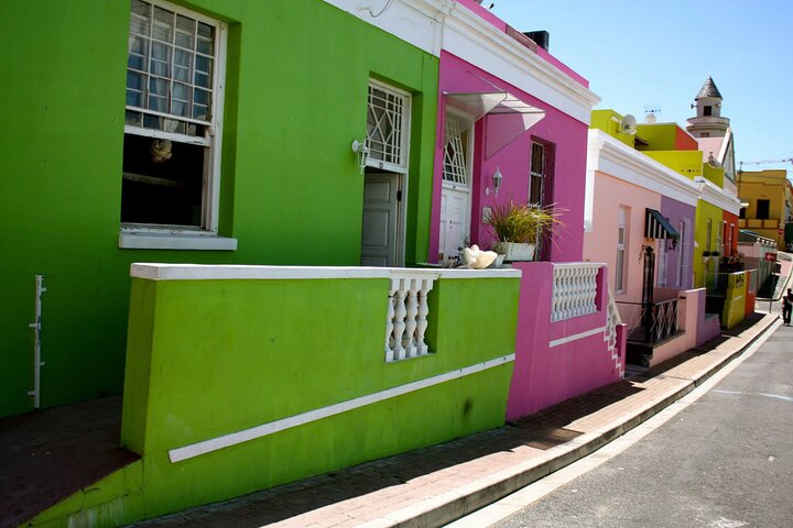 Robben Island and Iconic Table Mountain Tour