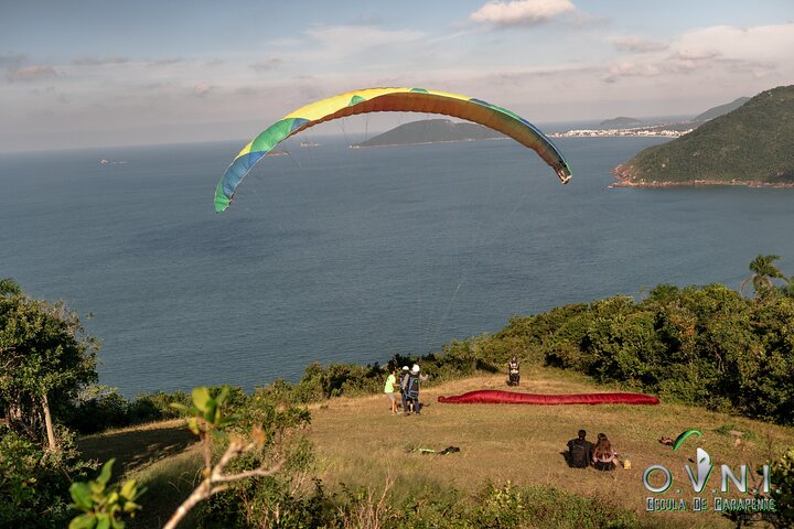 Paragliding flight with instructor in Florianópolis