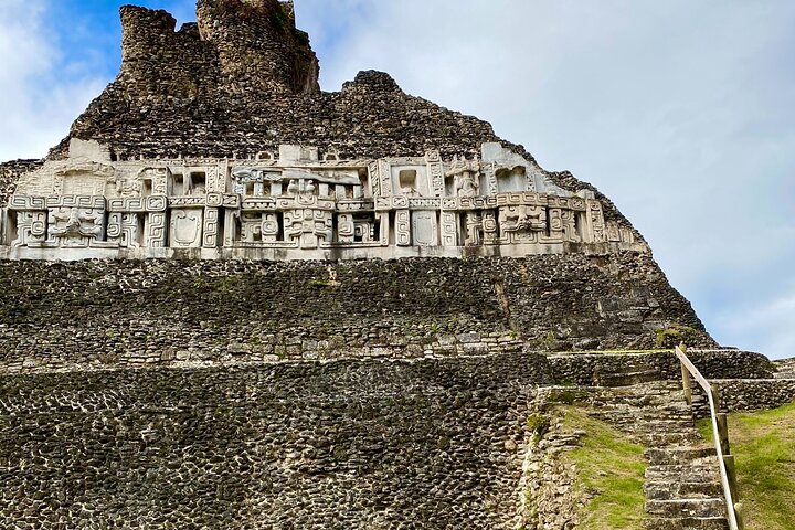 Xunantunich and Inland Blue Hole Tour