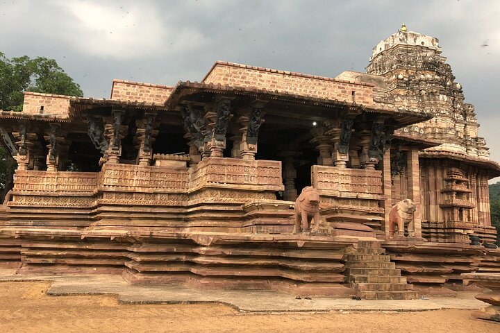 World heritage Ramappa temple & Kohinoor diamond tour from Hyderabad by car