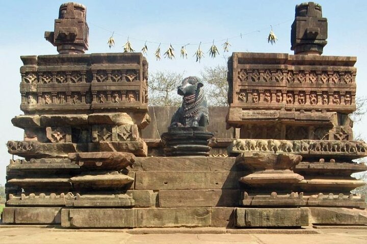 World heritage Ramappa temple & Kohinoor diamond tour from Hyderabad by car