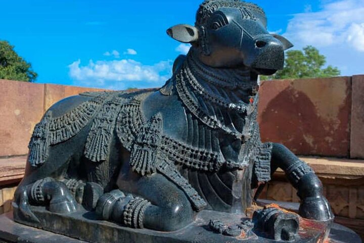 World heritage Ramappa temple & Kohinoor diamond tour from Hyderabad by car