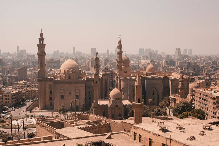 Guided trip to great pyramids Sphinx islamic and christian Cairo