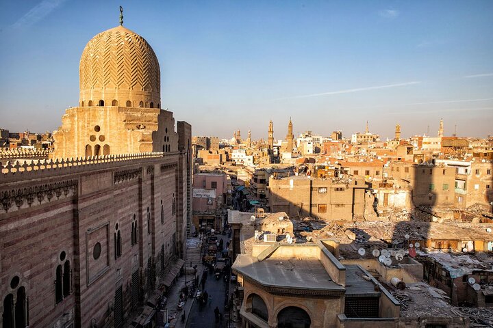 Guided trip to great pyramids Sphinx islamic and christian Cairo