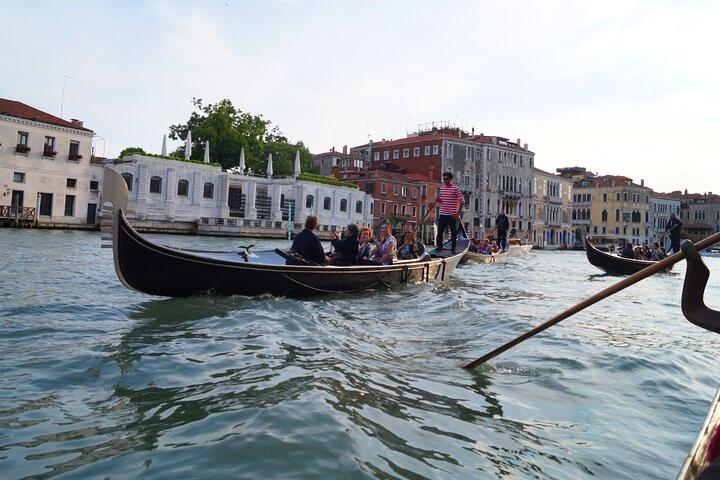 Charming Gondola Ride on the Grand Canal & Gondola Gallery™