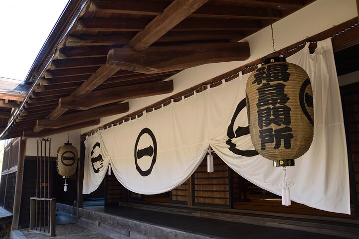 Nakasendo Magome to Tsumago Day Hike with Licensed Guide