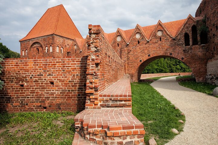 Torun Old Town Highlights Private Walking Tour