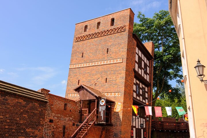 Torun Old Town Highlights Private Walking Tour