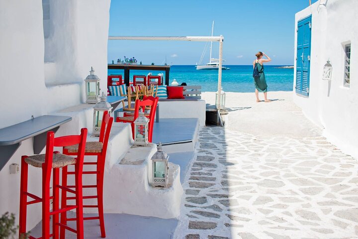 Half-Day Best of Paros Highlights Tour with Transportation