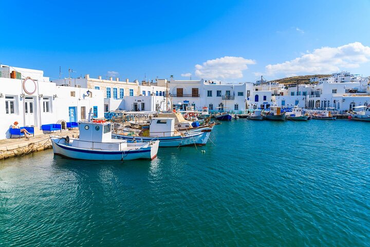 Half-Day Best of Paros Highlights Tour with Transportation
